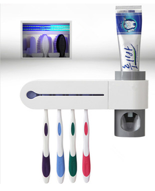 2-in-1 UV Tandenborstelhouder met Desinfectie en Automatische Tandpastahouder – Complete Set voor Tandenborstel Reiniging en Hygiëne - PrizQ