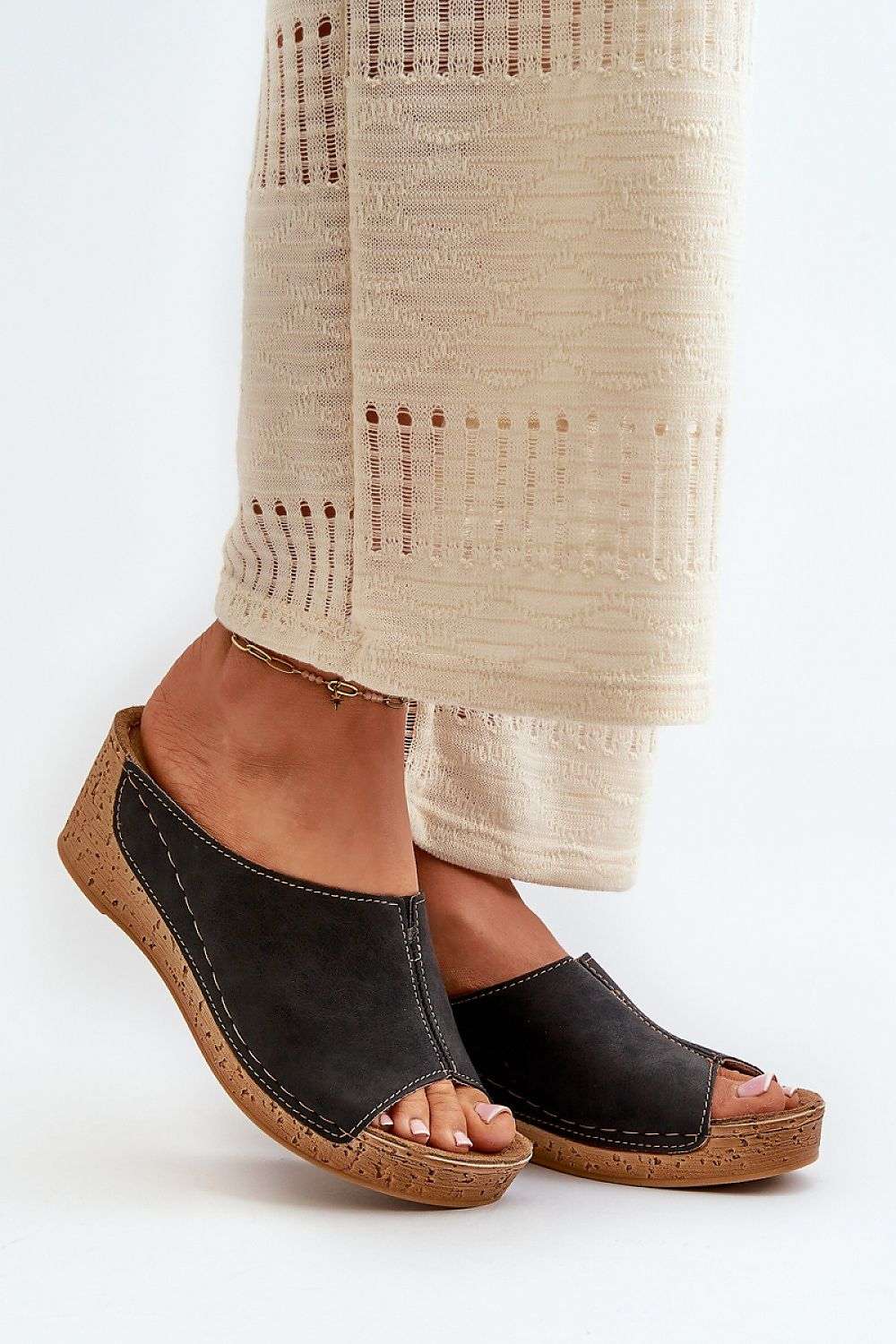 slippers model 198462 Step in style