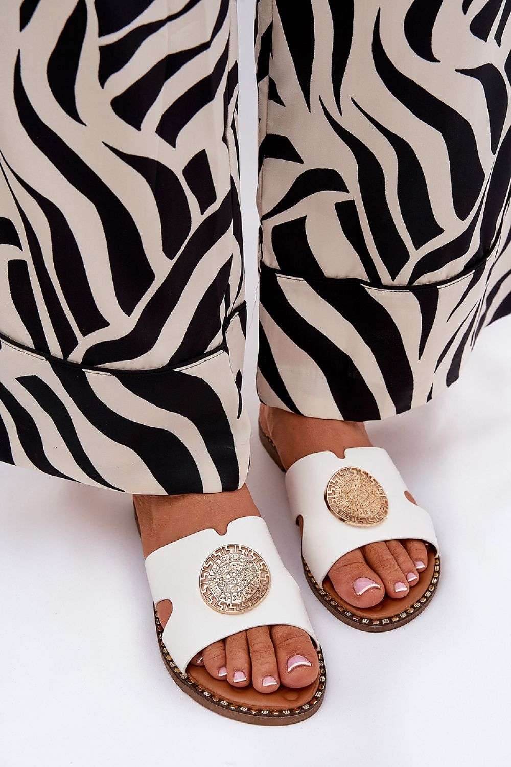 slippers model 212606 Step in style