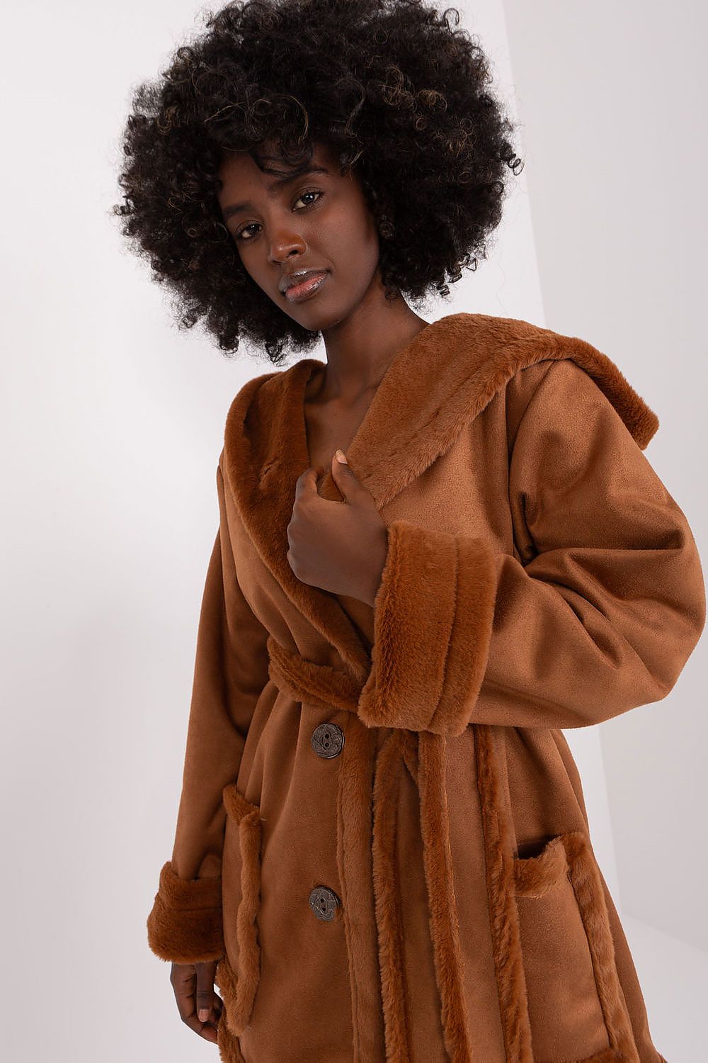 coat model 191136 Lakerta