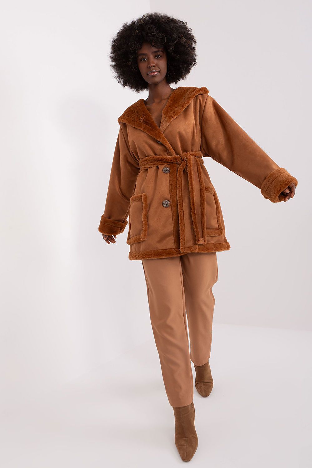 coat model 191136 Lakerta