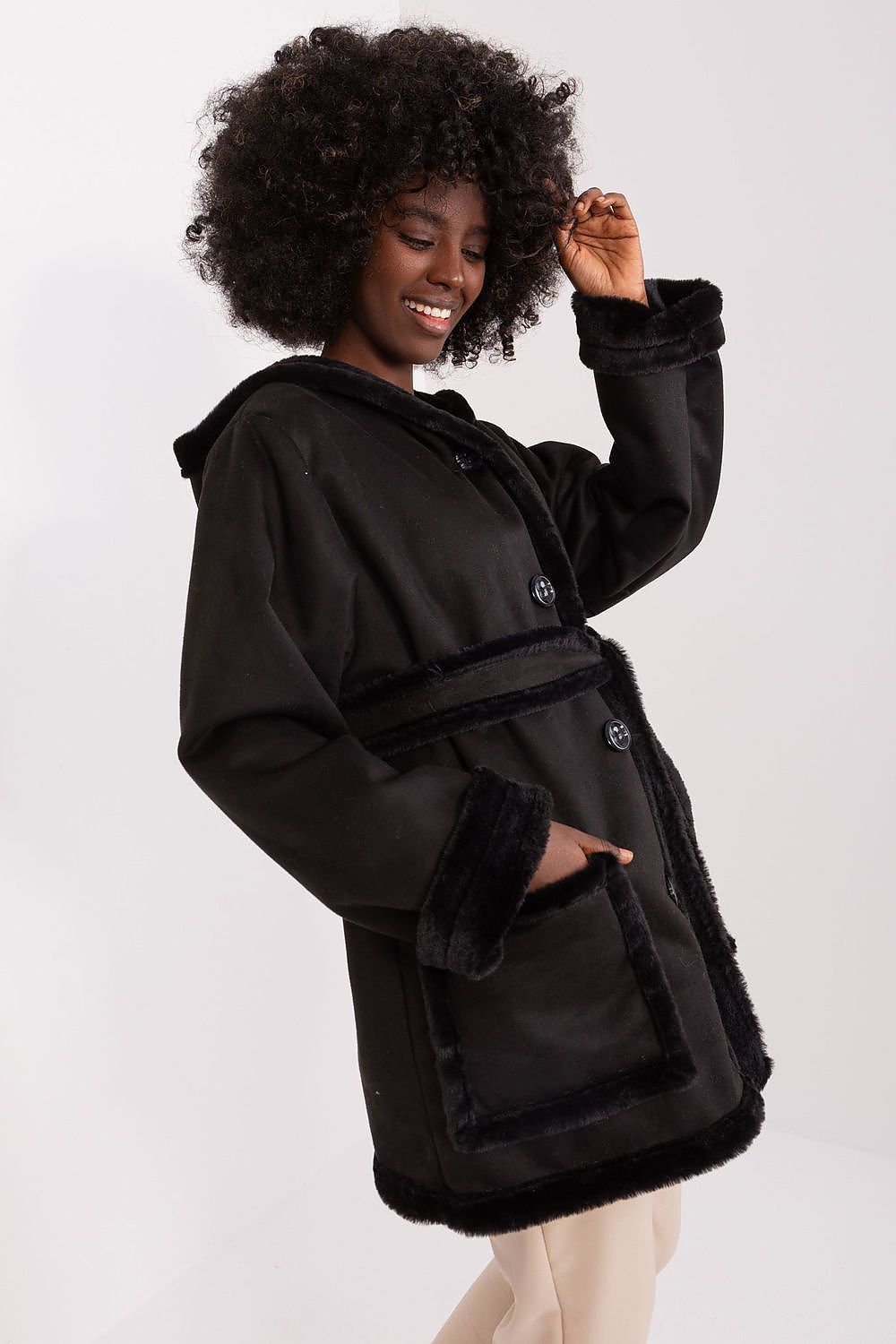 coat model 191136 Lakerta