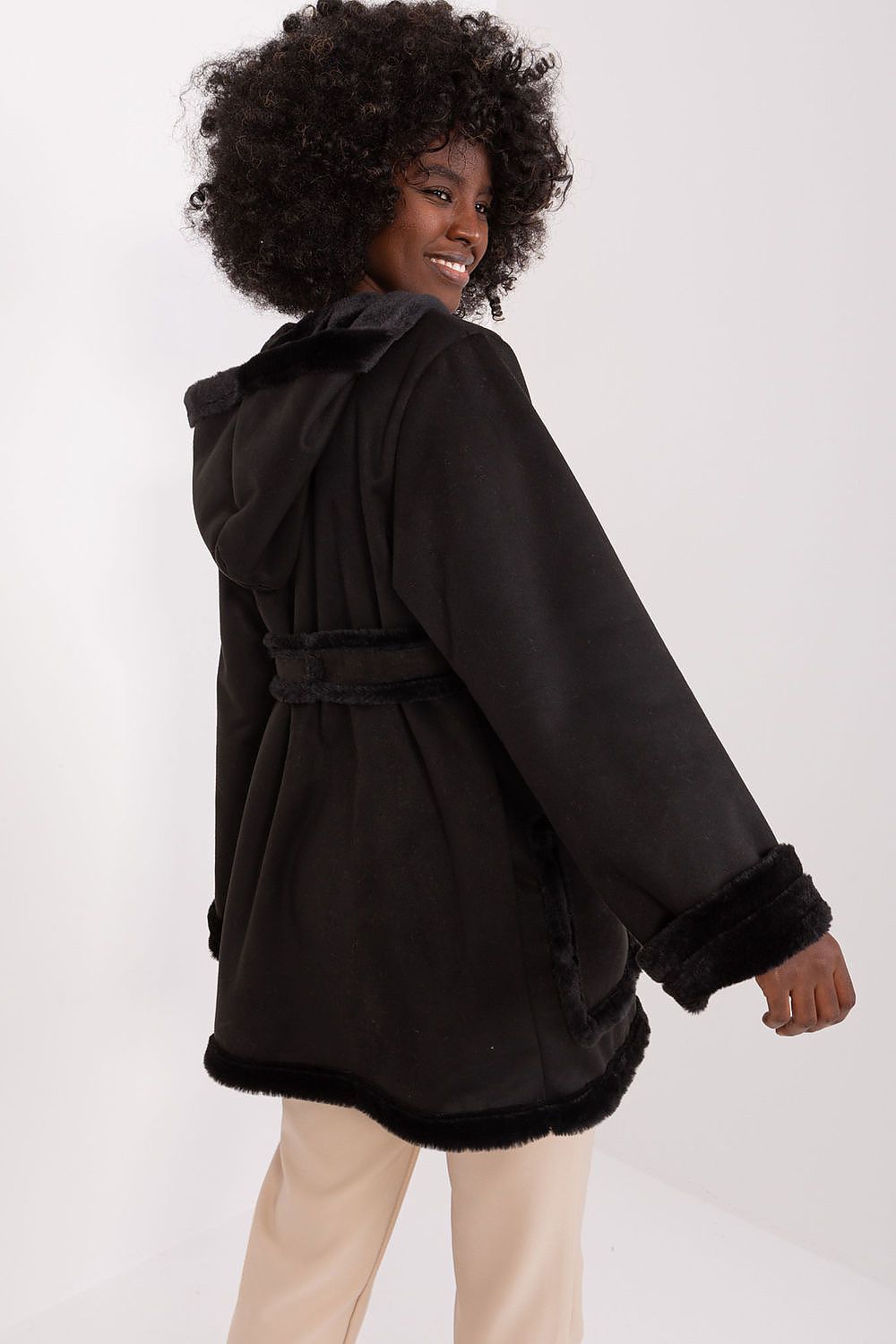 coat model 191136 Lakerta