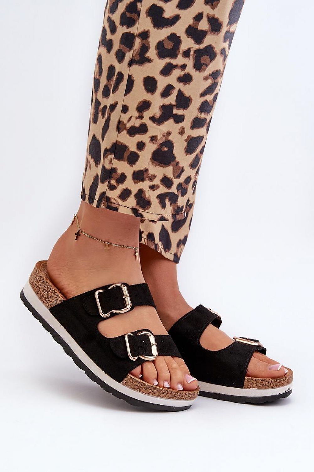 slippers model 197720 Step in style