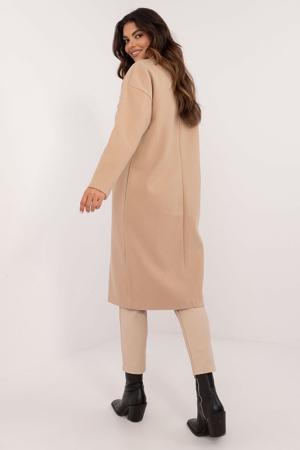 coat model 202302 Och Bella