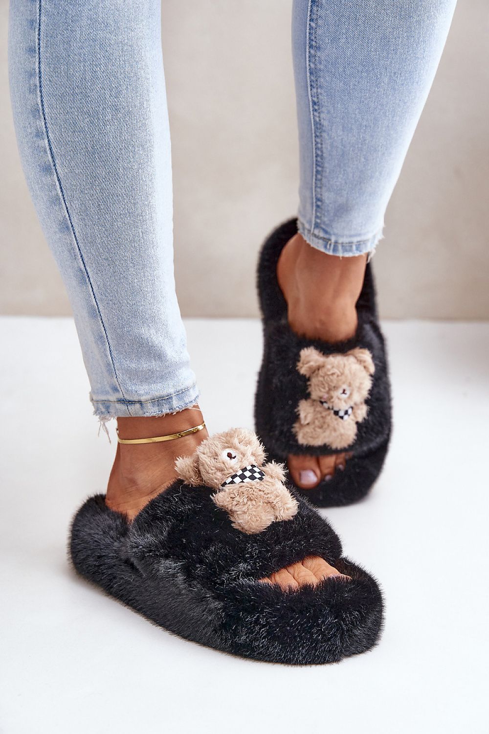 slippers model 202179 Step in style