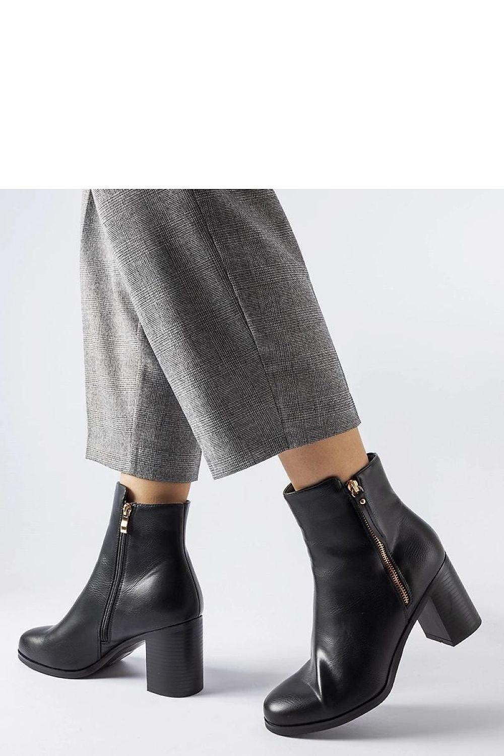 Boots on wedge heel model 205097 Solea