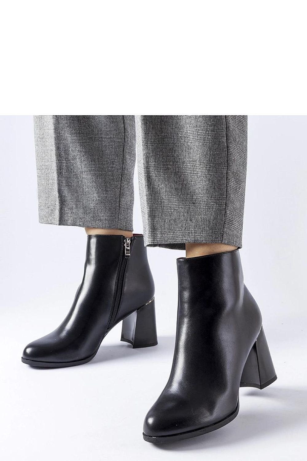Boots on wedge heel model 205849 Solea