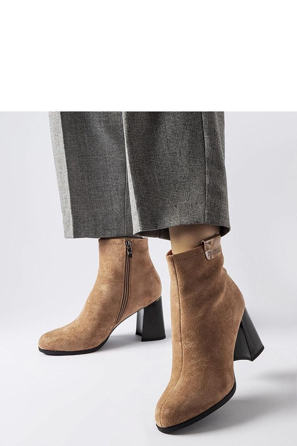 Boots on wedge heel model 205851 Solea
