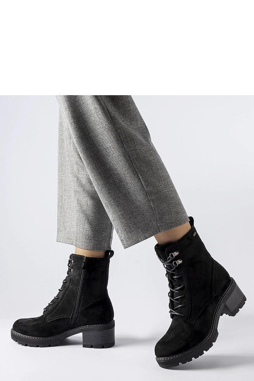 Boots on wedge heel model 205853 Solea