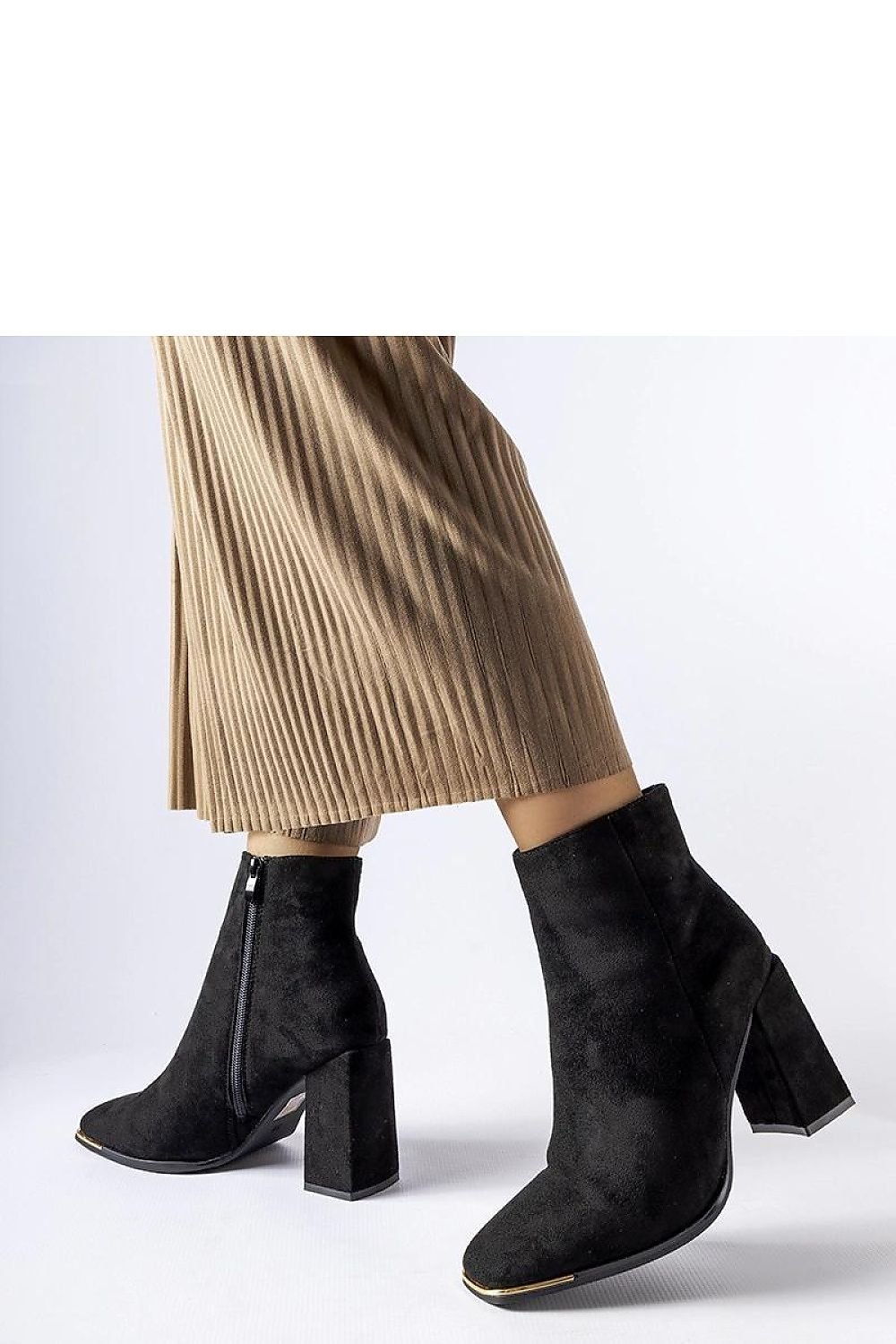 Boots on wedge heel model 205866 Solea