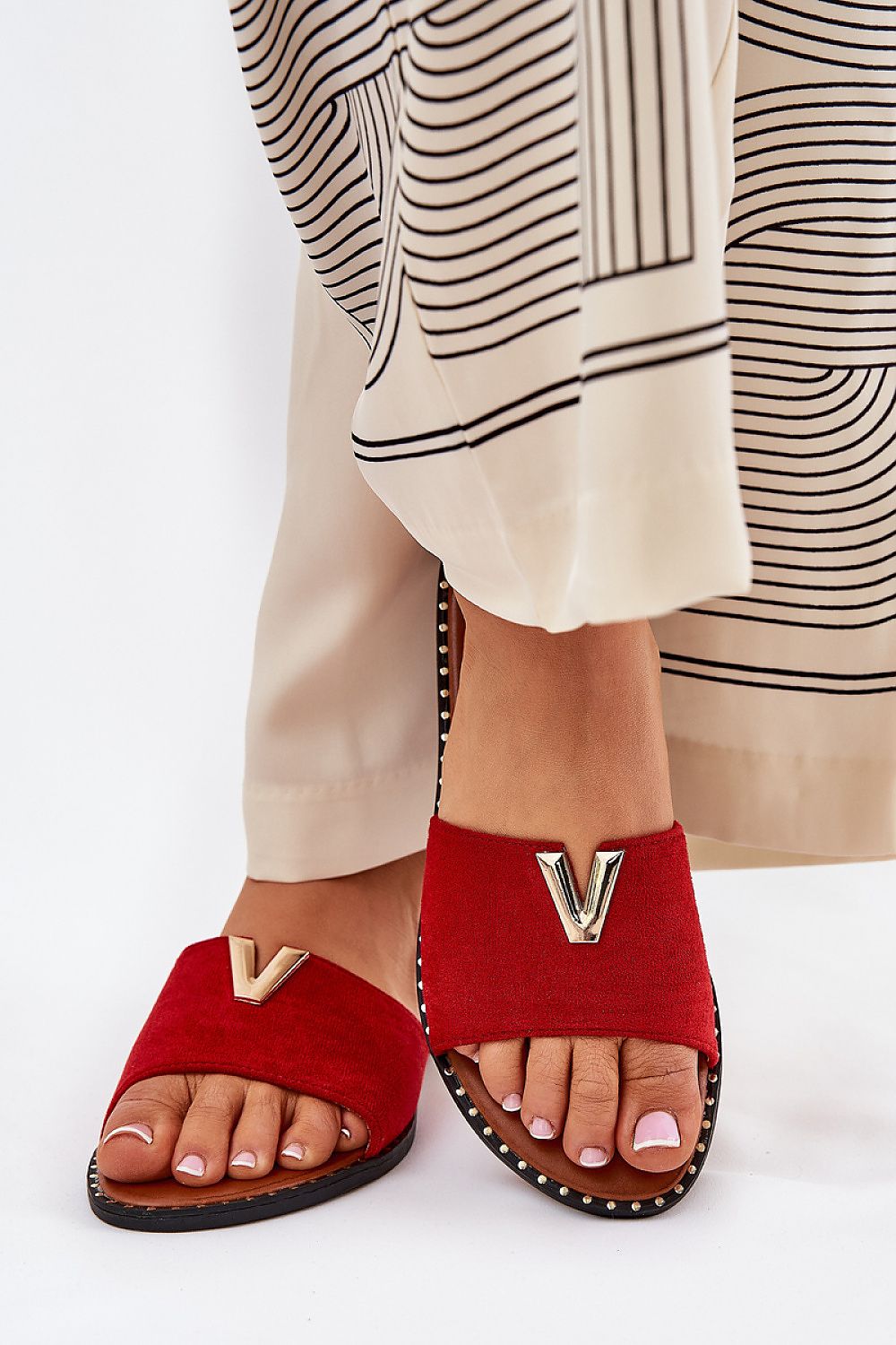 slippers model 211710 Step in style