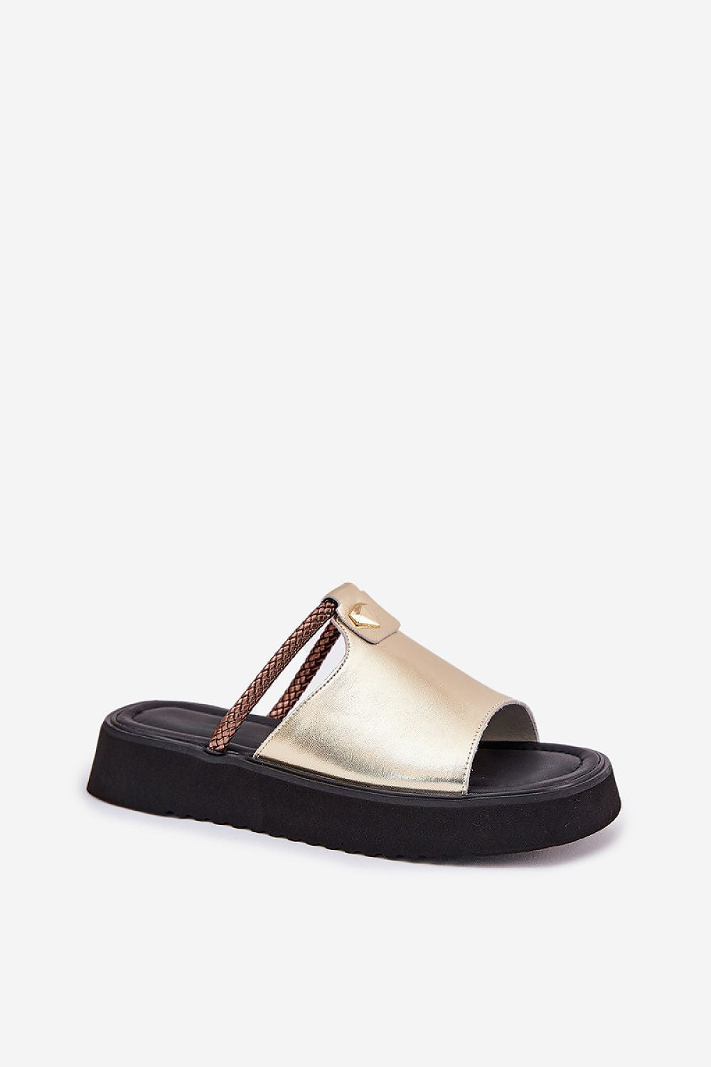 slippers model 211966 Step in style