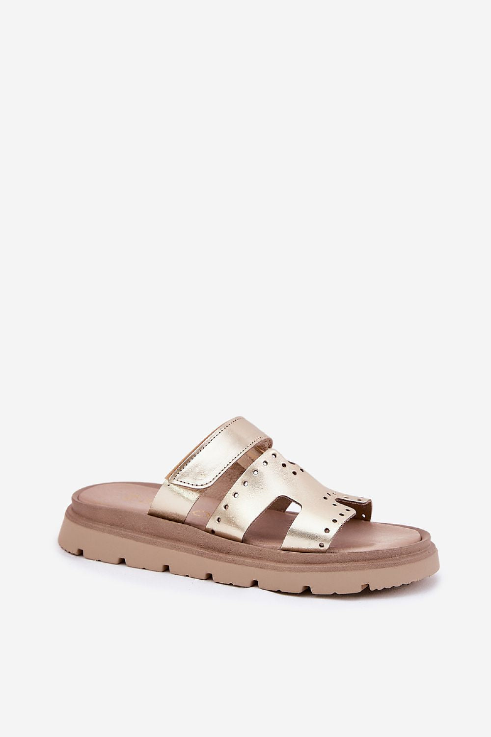slippers model 212597 Step in style