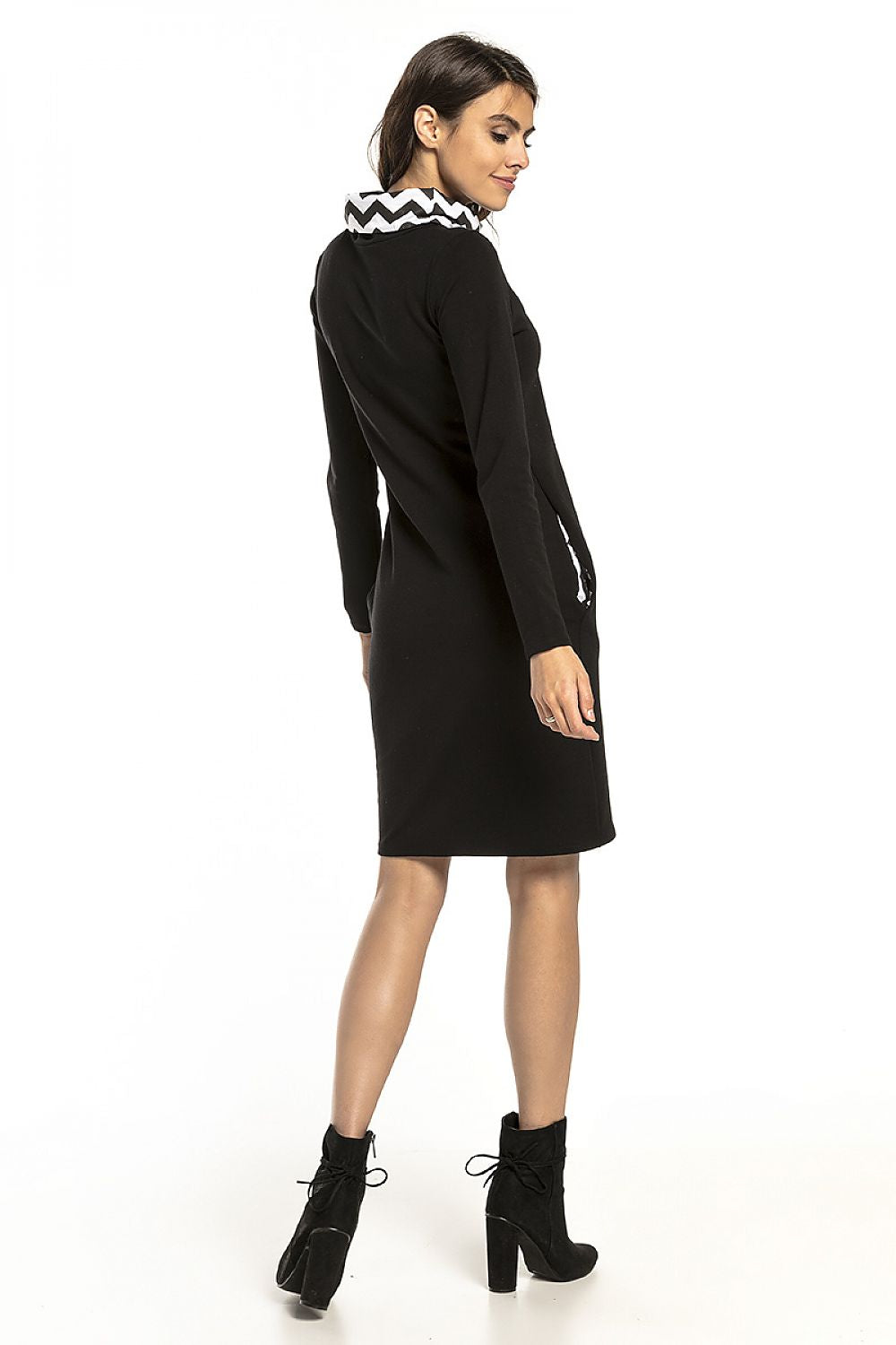 Dagjurk model 136213 Tessita