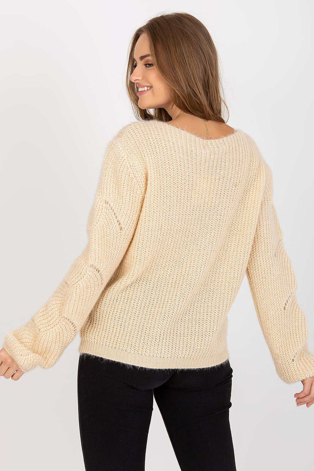 trui model 170125 Och Bella - PrizQ