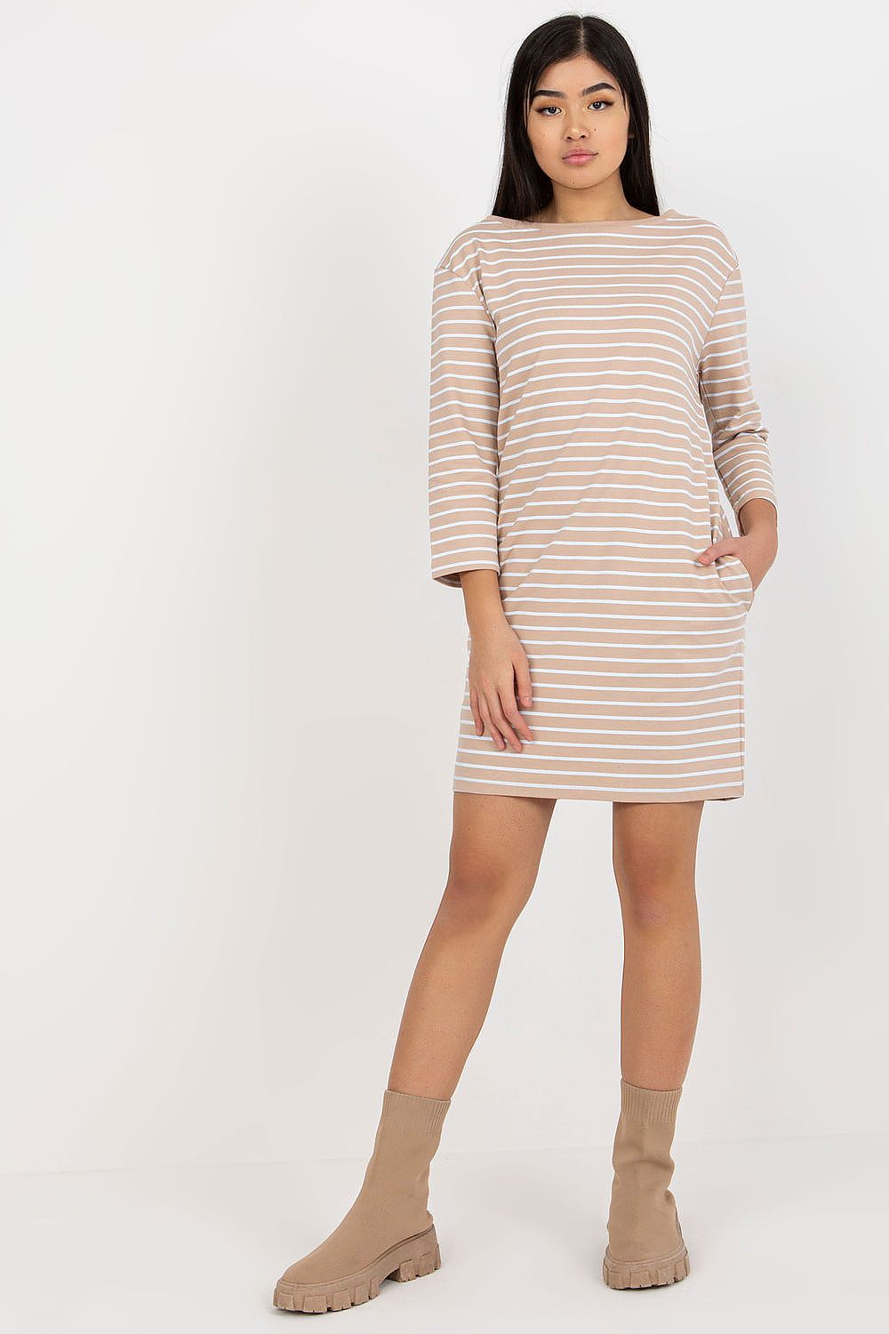 Dagjurk model 175409 Rue Paris