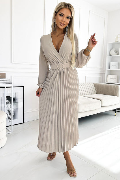 Geplooide midi-jurk met brede ceintuur en lange mouwen – numoco basic collectie