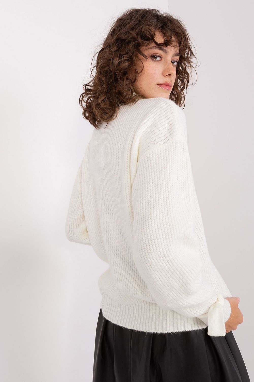 trui model 190231 Badu
