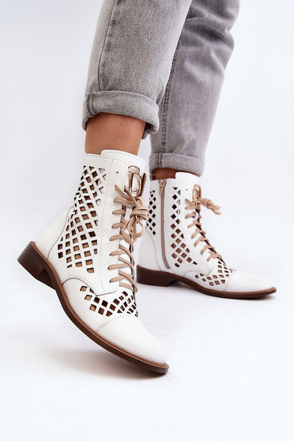 Laarsjes model 191857 Step in style