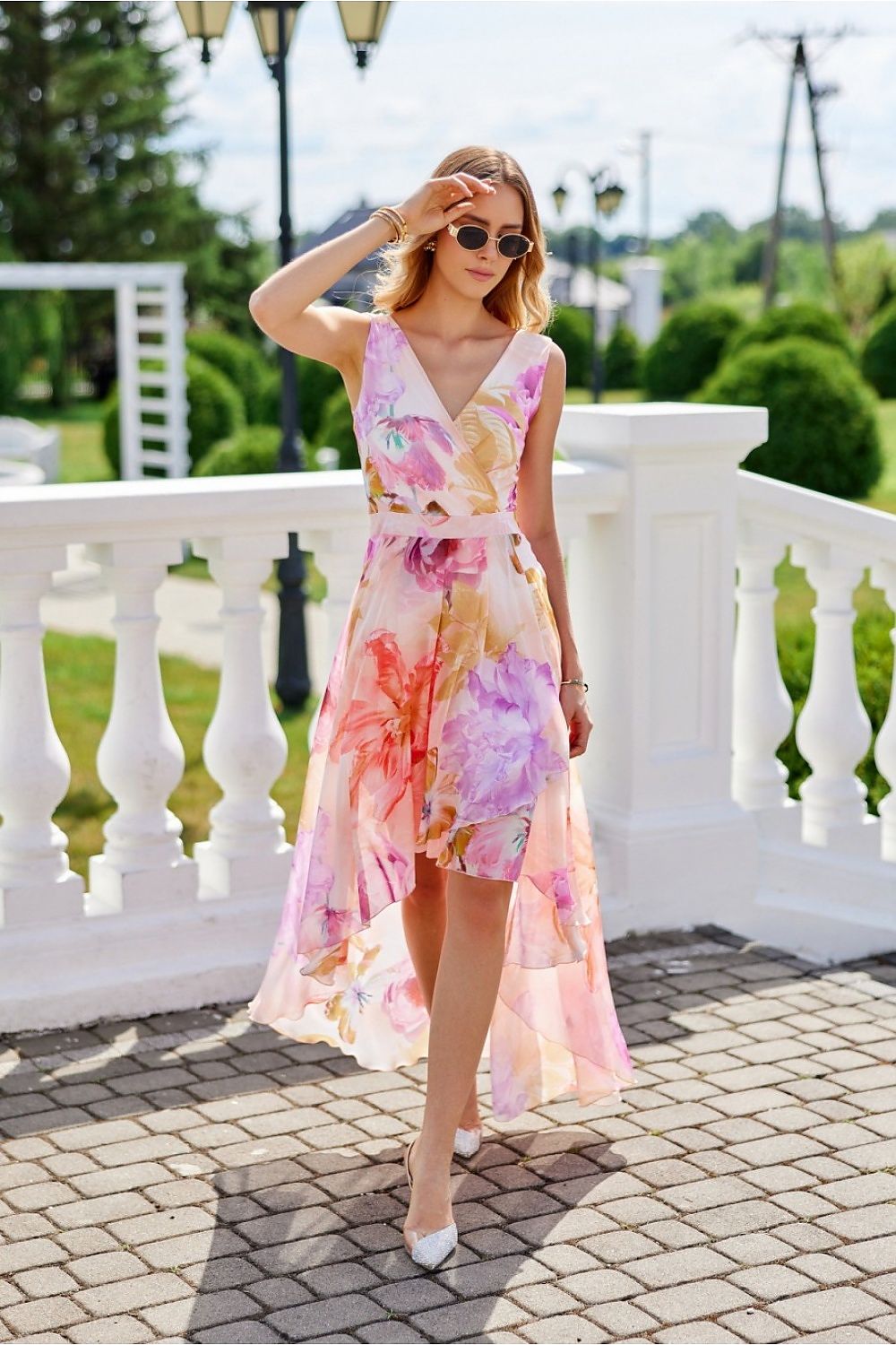 Envelora Elegance Maxi Jurk in bloemenprint met asymmetrische zoom en envelophalslijn
