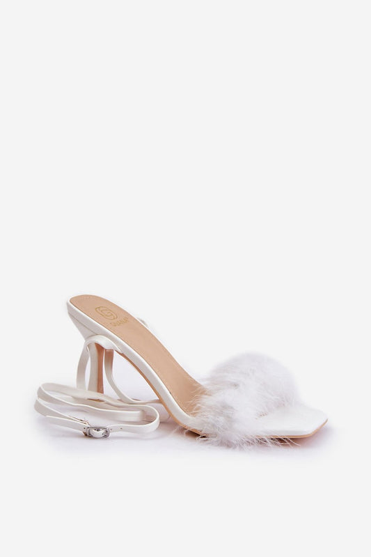 sandals on heel model 203592 Step in style