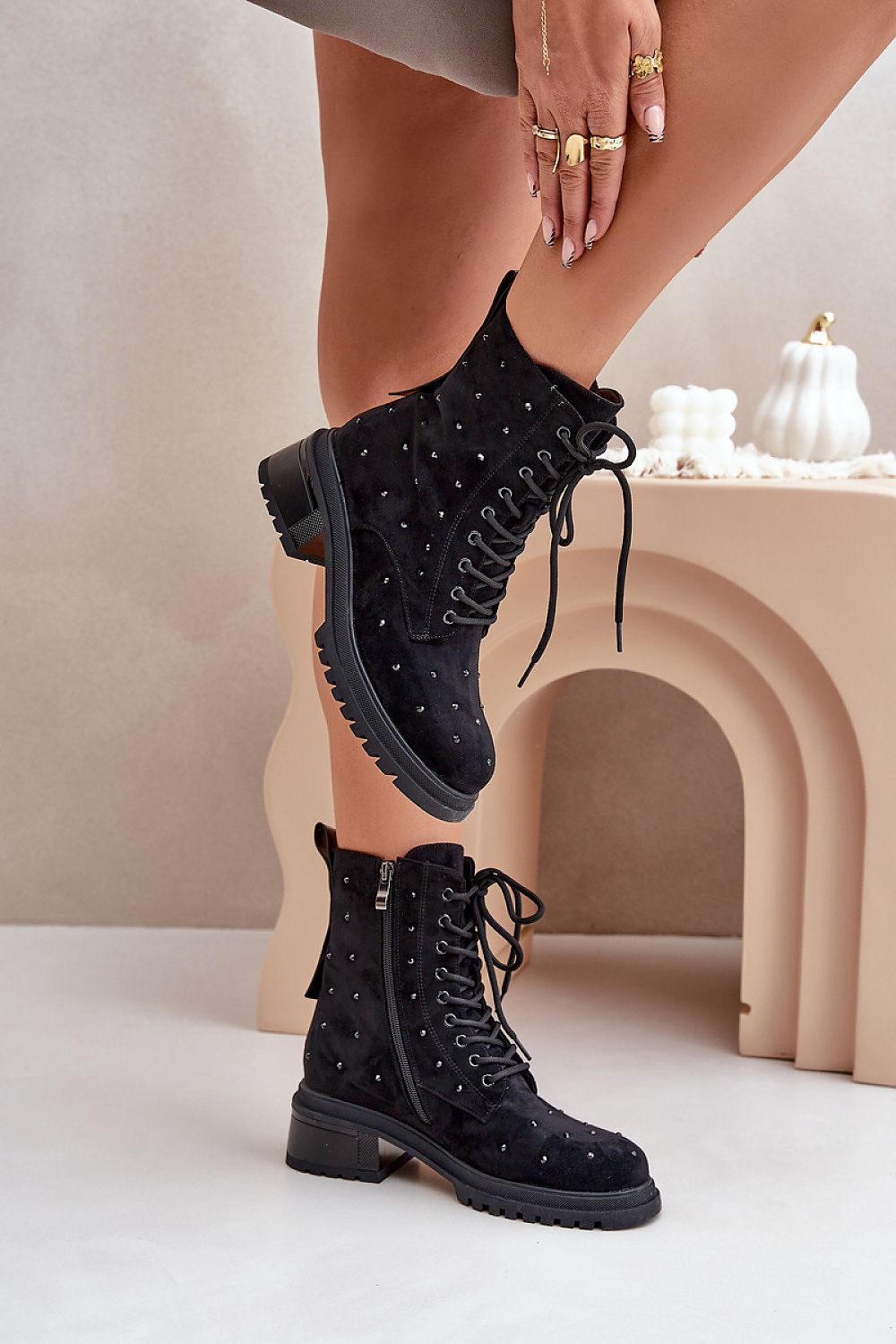 Boots model 203877 Step in style