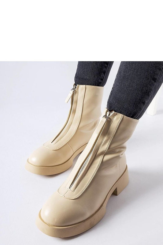 Boots model 204533 Solea