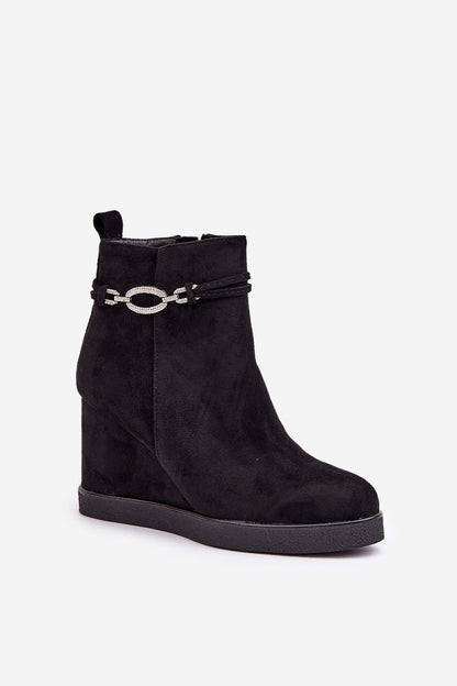 Boots on wedge heel model 204672 Step in style