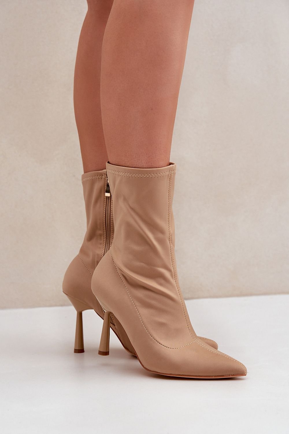 Laarsjes met hoge hak model 204699 Step in style