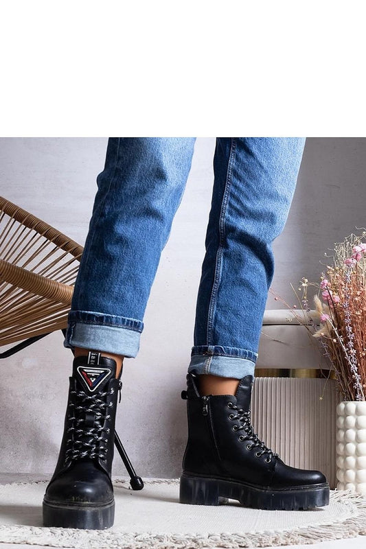 Laarsjes model 204854 Solea