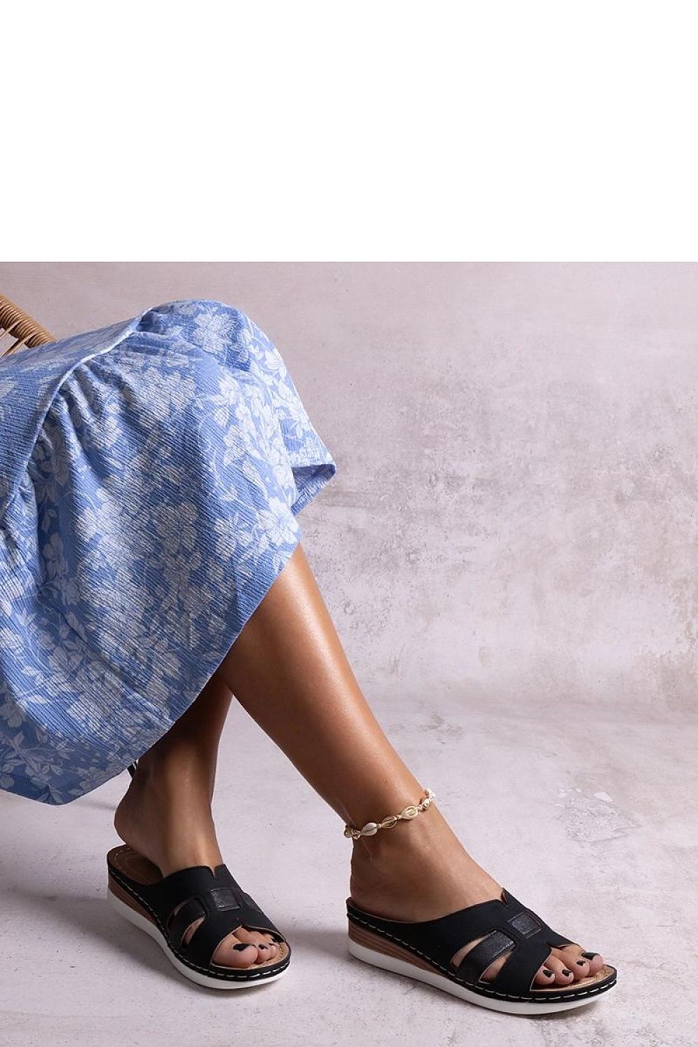  slippers model 206453 Solea 