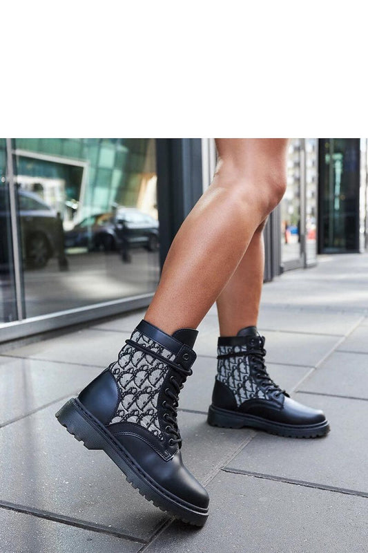 Laarsjes model 206531 Solea