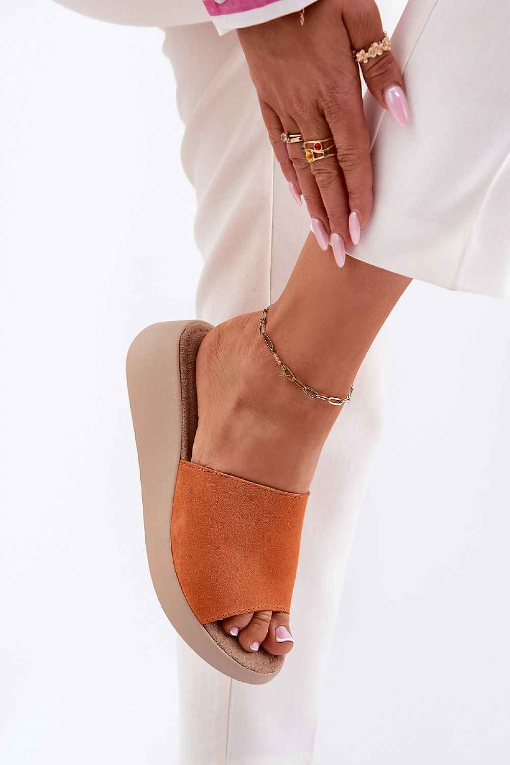 slippers model 213041