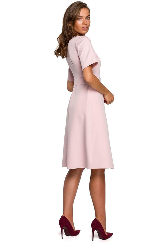 Trapezium jurk met omhullende pasvorm – elegante multi-occasion dagjurk – Stylove collectie