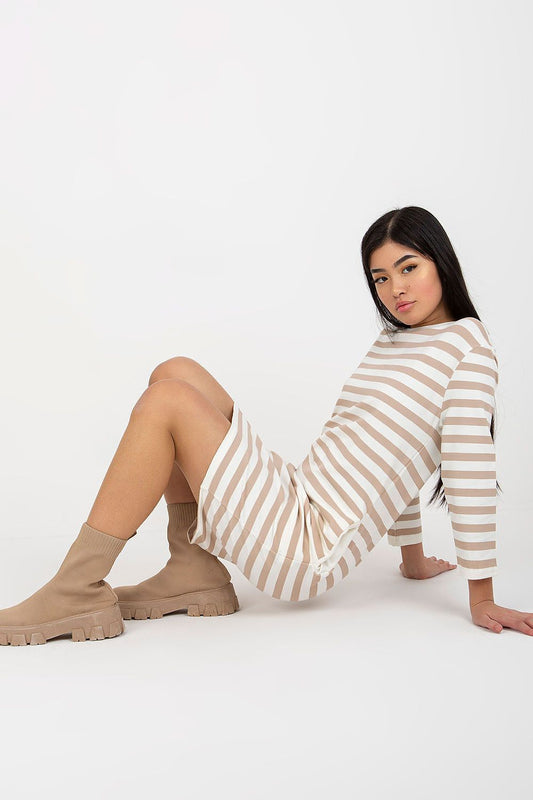  Dagjurk model 175113 Rue Paris 