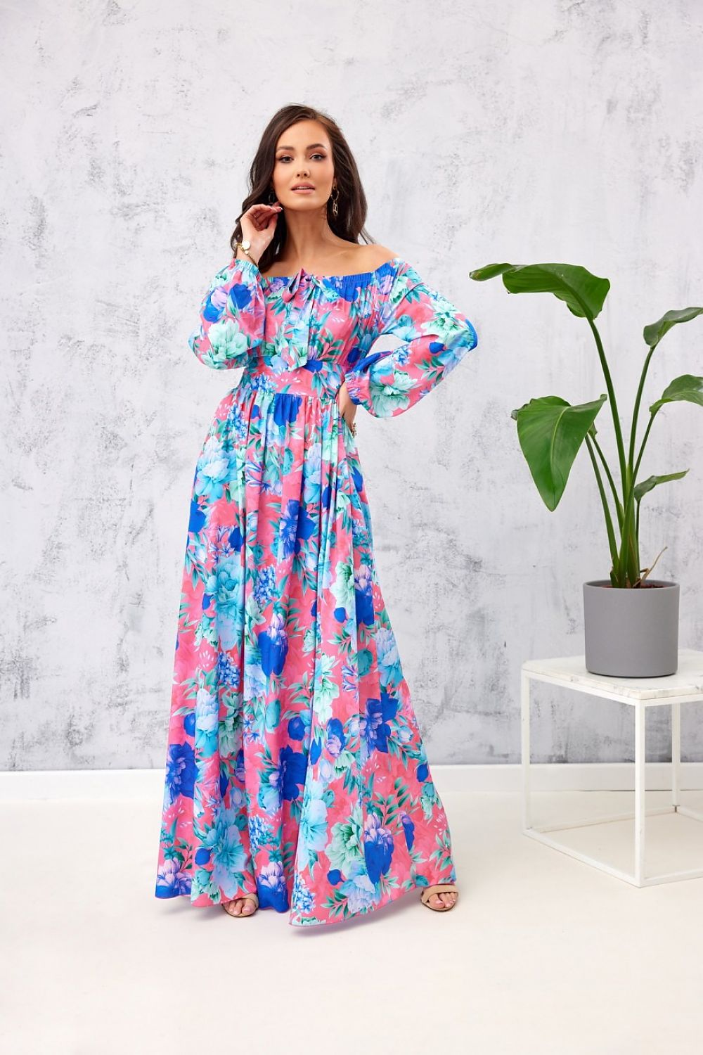 Bella Española Maxi Dress – Elegante Spaanse Jurk met Open Schouders en Split | Roco Fashion